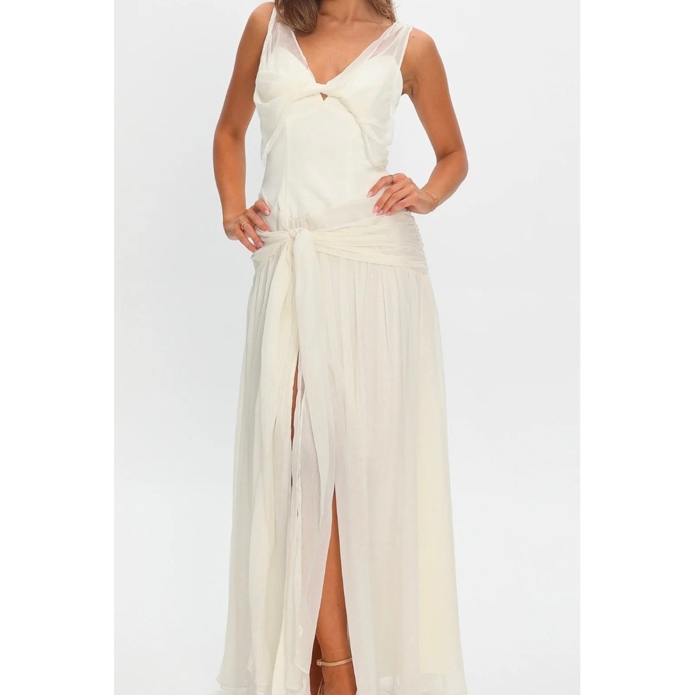 Here Comes The Sun by Selfie Leslie Satin Crinkle Chiffon Maxi Dress White Large